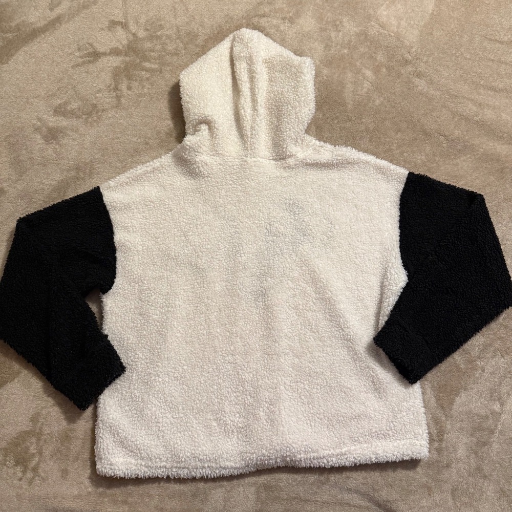 Disney Parks 101 Dalmatians Sherpa Fleece Hoodie White Black Medium - Picture 2 of 13
